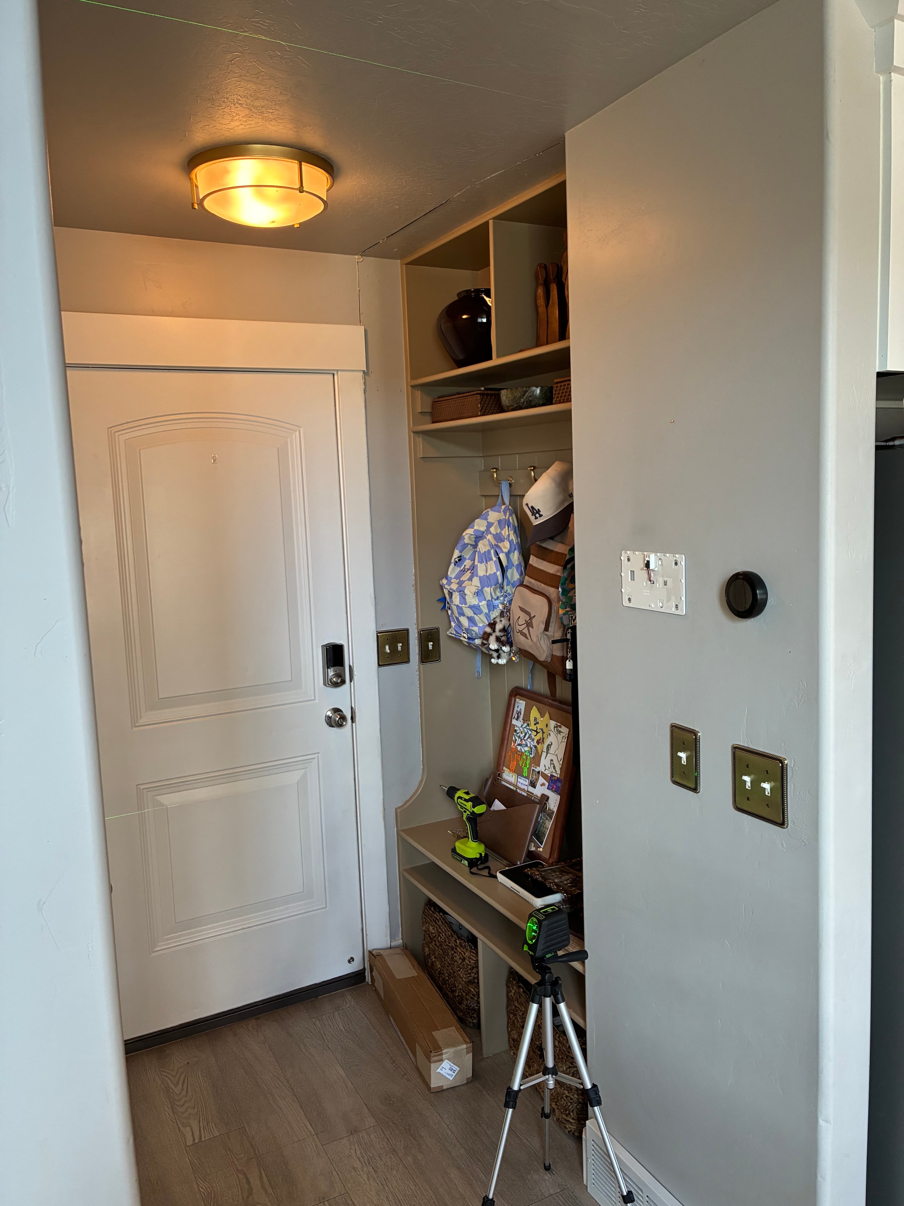 Mudroom before wallpaper installation